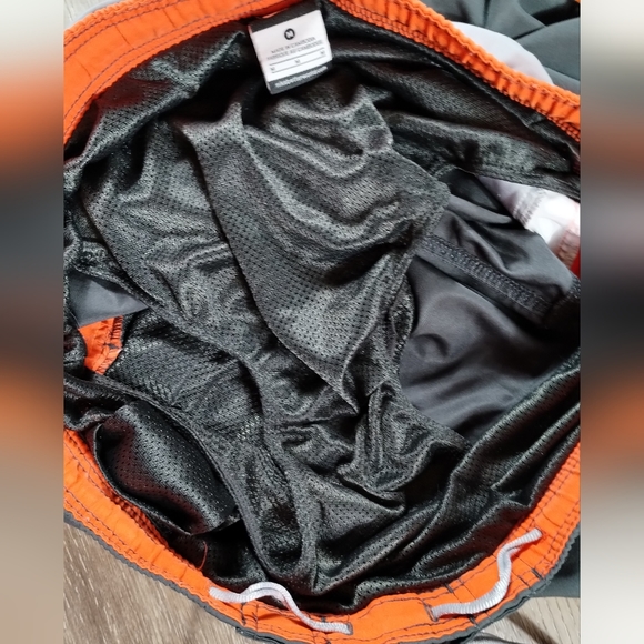 Nike Bathing Suit Men M Adult Orange Swim Trunks Swoosh Logo Basic Beach - Picture 8 of 16